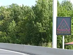 Signal XA4, autoroute A40.