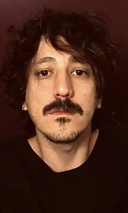 Description de cette image, également commentée ci-après