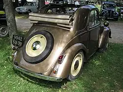 Simca 5 découvrable.