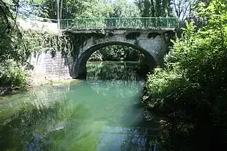 Pont sur l'Ain.