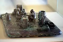 Maquette en bronze du rituel du « lever de soleil », XIIe&nbsp;siècle&nbsp;av. J.-C.