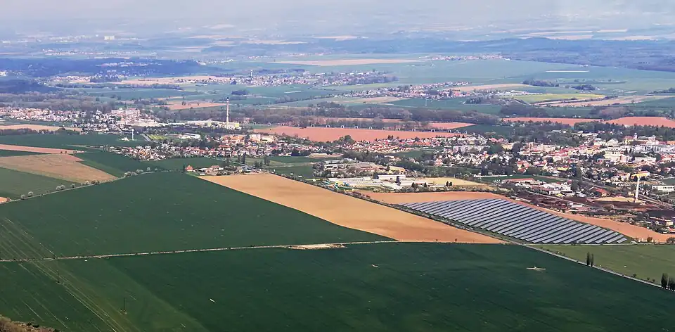 Černožice : vue aérienne.