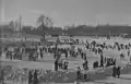 Patineurs sur le lac en 1940