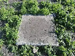 Tête de puits matérialisée Saint-Louis.