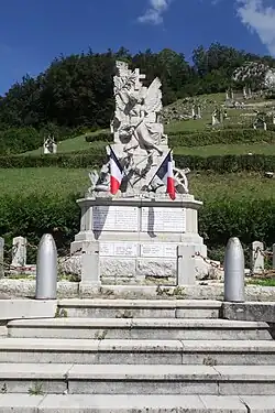 Monument aux morts.