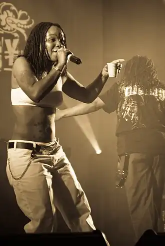 Description de cette image, également commentée ci-après