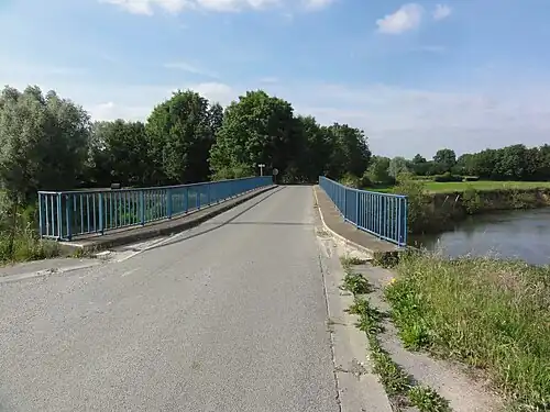 Pont sur l'Oise.