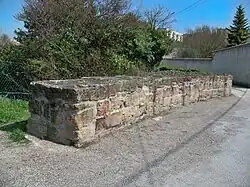 Pierres des anciennes fortifications