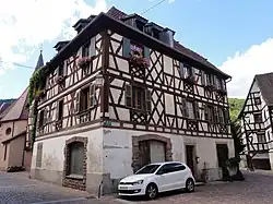 Maison (XVIIIe), 1 rue du Rempart.