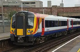 444 exploitée par South Western Railway.