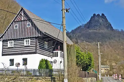 Babětín: château de Vrabinec.