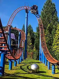Description de l'image Spinball Whizzer Horseshoe.jpg.