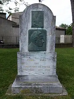 Monument dédié à Pierre et Maria Sire situé à Carcassonne dans le jardin éponyme.