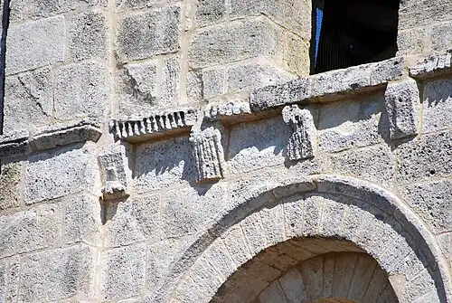 voir la légende ci-après