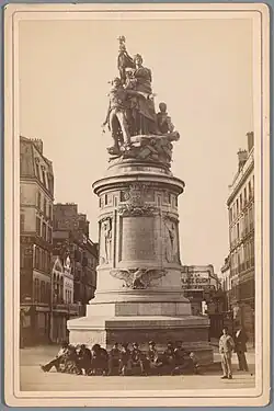 Monument au maréchal Moncey, vers 1880.