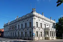 Le palais Wiechertów.