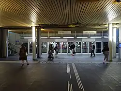 Espace d'attente du M2 en direction d'Ouchy-Olympique.