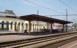 voies, quais et bâtiment voyageurs