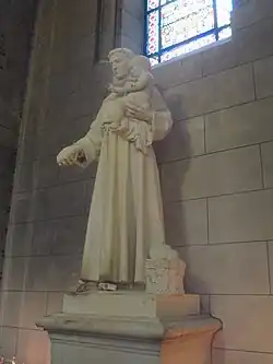 Statue de Saint Antoine de Padoue.