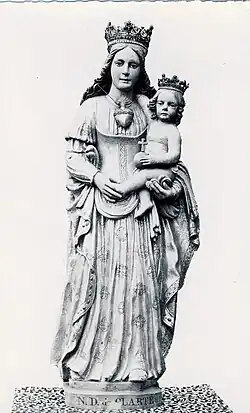 Statue de Notre-Dame-de-la-Clarté.