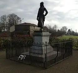 Statue d'Henri de La Rochejaquelein