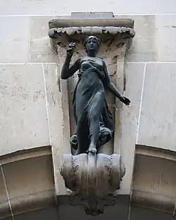 Statuette.