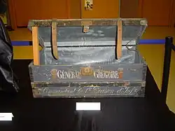 La malle blindée du général.