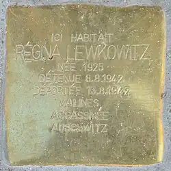 Régina Lewkowitz, boulevard Jacques Bertrand, 35 à Charleroi.