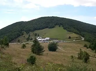 Le sommet du Storkenkopf et la ferme du Haag.