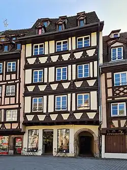 Le no&nbsp;4 du quai des Bateliers.