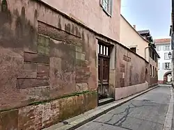 Face arrière de l'église du Bouclier.