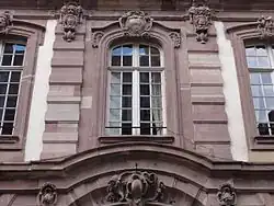 Fenêtre centrale du no&nbsp;29.