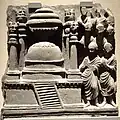 Moines vénérant un stupa encadré par quatre colonnes. Gandhara, IIe&nbsp;siècle ap. J.-C.