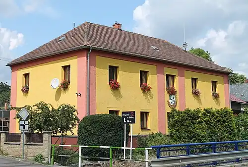 Svobodné Heřmanice : la mairie.