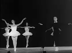 Image illustrative de l’article Symphony in C