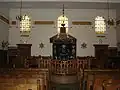 Intérieur de la synagogue ashkénaze.