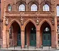 Entrée de la mairie par l'ouest
