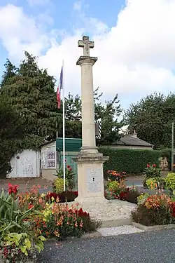 Le monument aux morts.