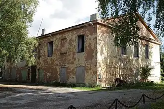 Bâtiment du quartier général militaire.
