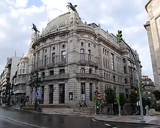 Depuis 1984, centre culturel (Centro Cultural Caixanova) à Vigo, ancien théâtre (Teatro García Barbón&nbsp;(es)) construit en 1927 sur un projet de Antonio Palacios pour remplacer le théâtre Rosalía de Castro, détruit par un incendie en février 1910.