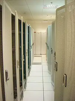 Le centre Telecity, où furent hébergés certains serveurs de la Wikimedia Foundation.