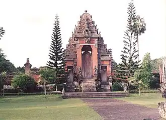 Temple à Candikuning
