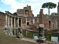Le théâtre maritime de la villa d'Hadrien