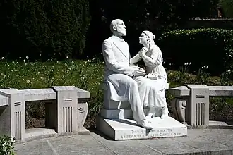 Thérèse et son père (1931), jardin des Buissonnets.