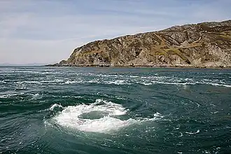 Le maelstrom de Corryvreckan devant l'île de Scarba