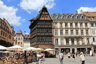 Maison Kammerzell et office du tourisme, place de la Cathédrale