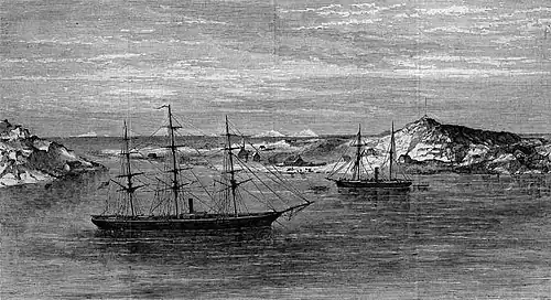 Le bateau USS Congress et le Polaris en arrière plan.