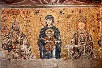 La Vierge à l'Enfant, entre l'empereur Jean&nbsp;II Comnène et l'impératrice Irène (vers 1118).