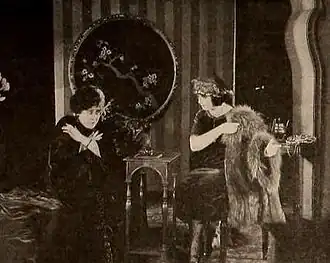 Description de cette image, également commentée ci-après