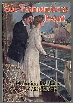 Couverture de The Tremendous Event avec une illustration en couleurs d'un homme et une femme sur le ponton d'un bateau